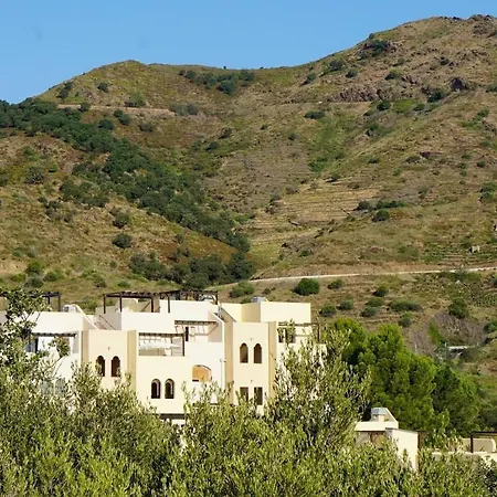 Apartment Lovely 1-bed Literally On The